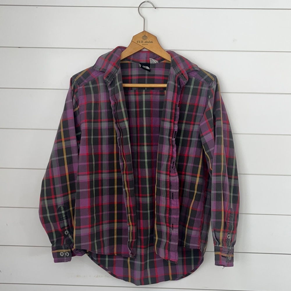 The North Face Women’s multicolor flannel button down shirt